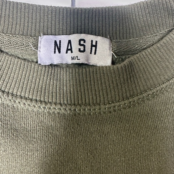 NASH Collection Iconic Sweatshirt - Picture 3 of 5